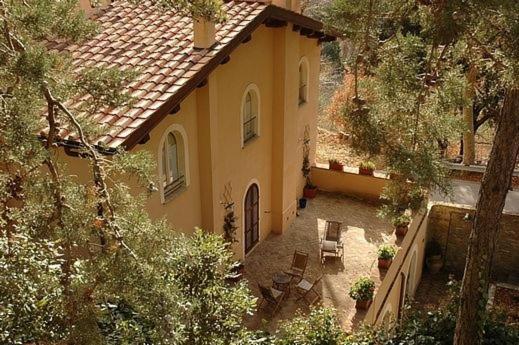 La Locanda Del Borgo Пьетралунга Экстерьер фото