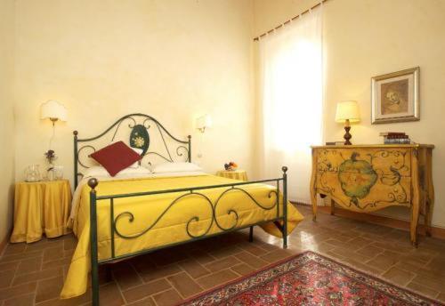 La Locanda Del Borgo Пьетралунга Номер фото